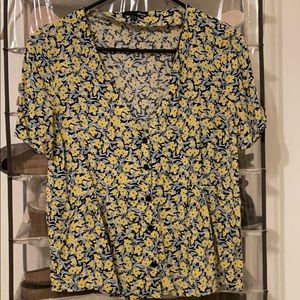Cute floral top